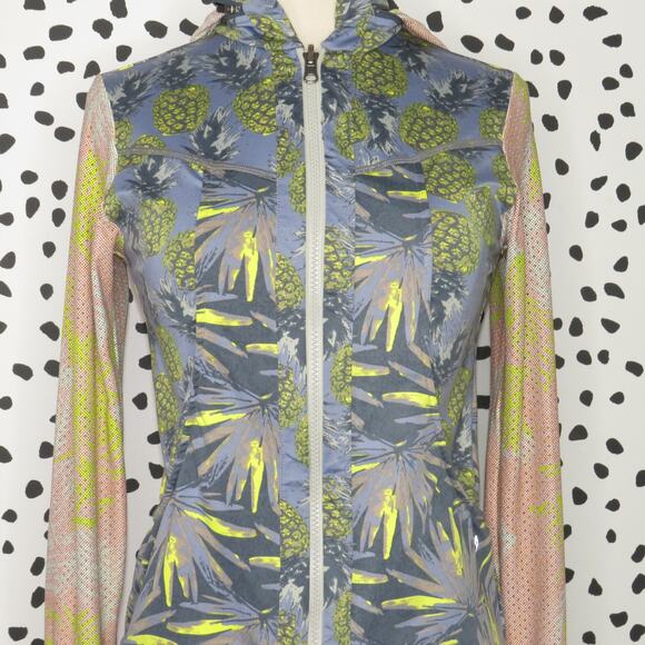 Maaji Mixed Print Groove Brave and Sweet Running Activewear Full Zip Jacket - Picture 4 of 10